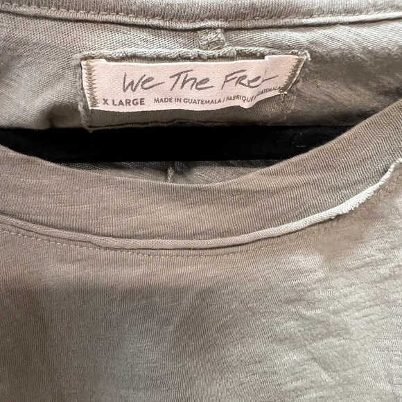 FREE PEOPLE ARDEN TEE  LARGE NWT SMALL ONLY AVAILABLE $58 - Picture 10 of 10